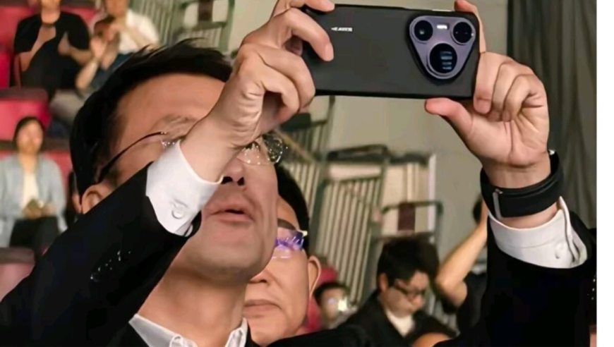 洛阳白云山景区发现受伤野生白狐,会员买一肖一码是不是真的,国产化作答解释落实_钻石版V10.68